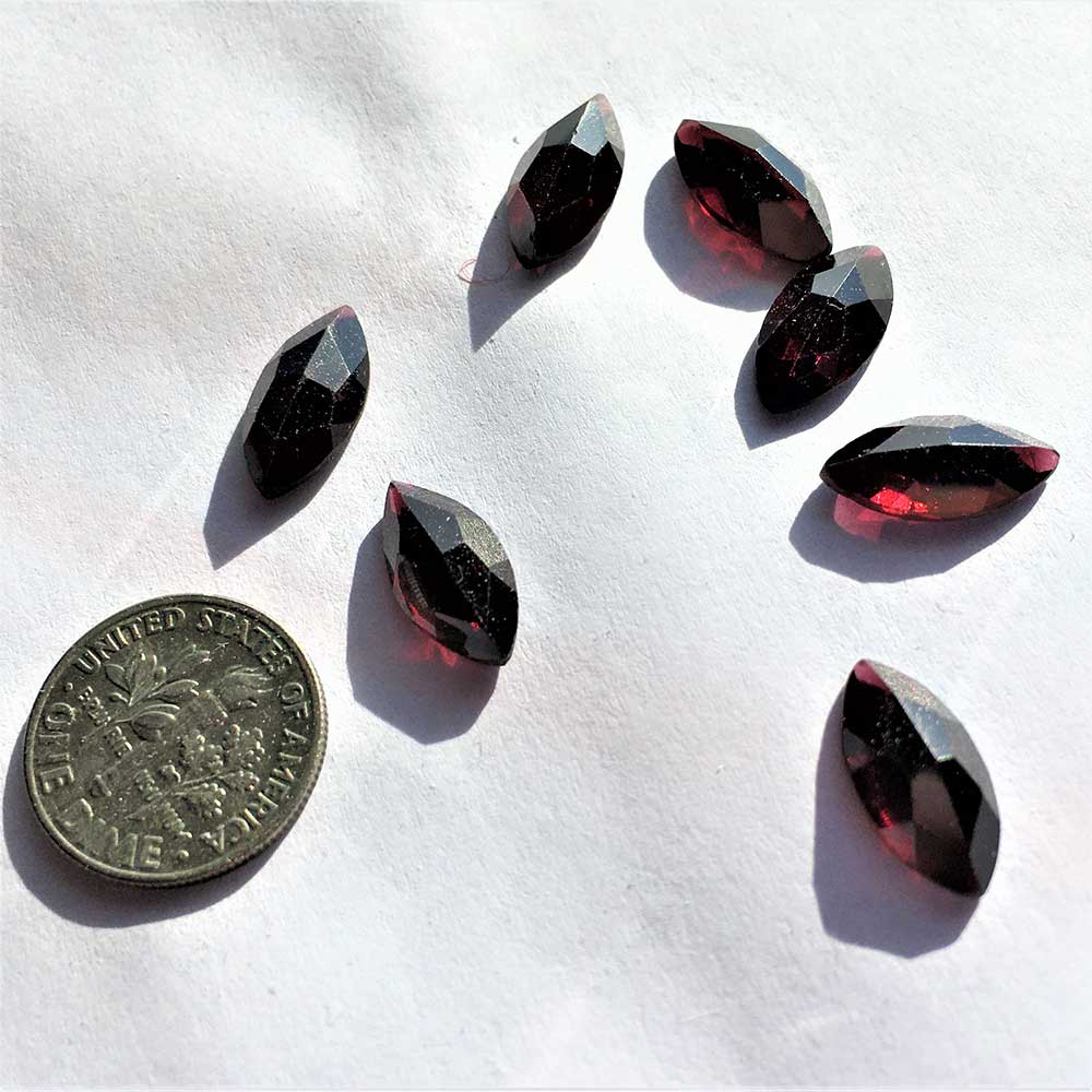 Garnet Mozambique Gemstones 7 pcs 24.5cts. Marquis cut - Image 3