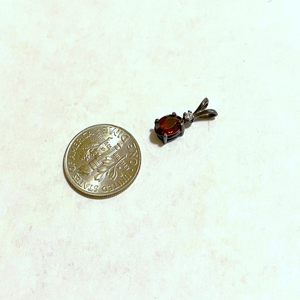red garnet silver pendent w cz