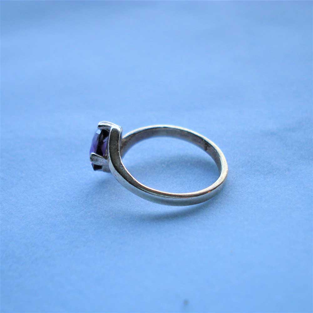Amethyst Oval Sterling Silver Ring Size 4.75 Faceted 8x6mm Vintage Purple Gemstone Jewelry hand made February Birthstone - Image 7