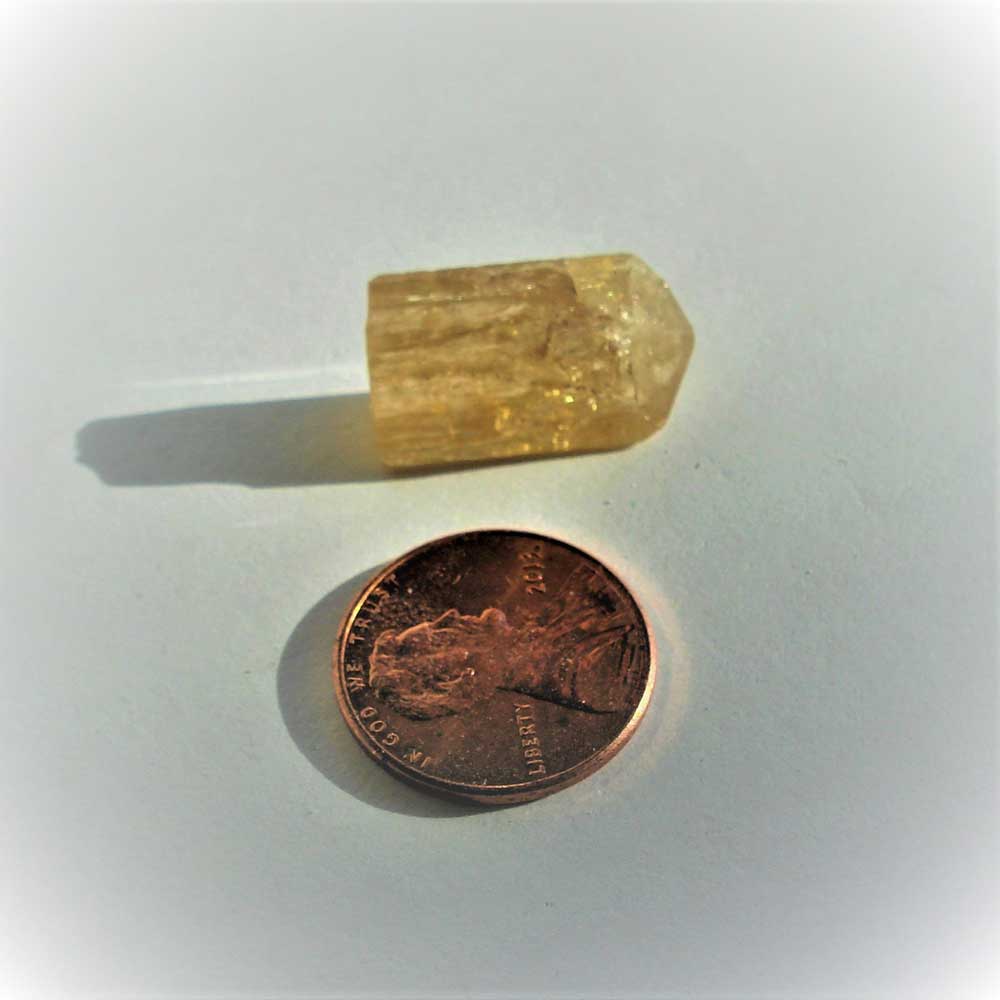 Topaz IMPERIAL Terminated Crystal, Golden Orange, 21 mm long, 4.03gm, Ouro Preto, Minas Gerais, Brazil