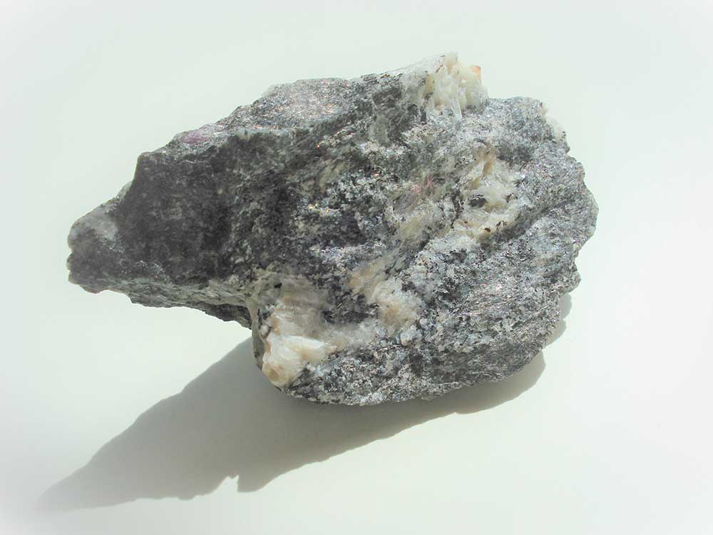 Ruby Crystals in Matrix 88gm Mineral Specimen- Mysore, India 1980s Corundum collectible raw crystal - Image 5